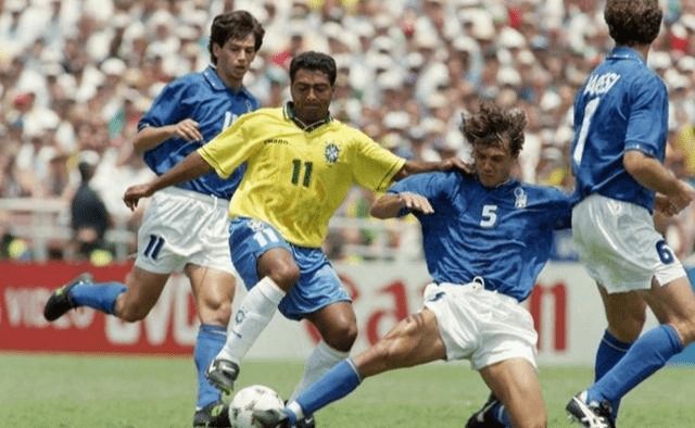 的关系紧张 的关系紧张