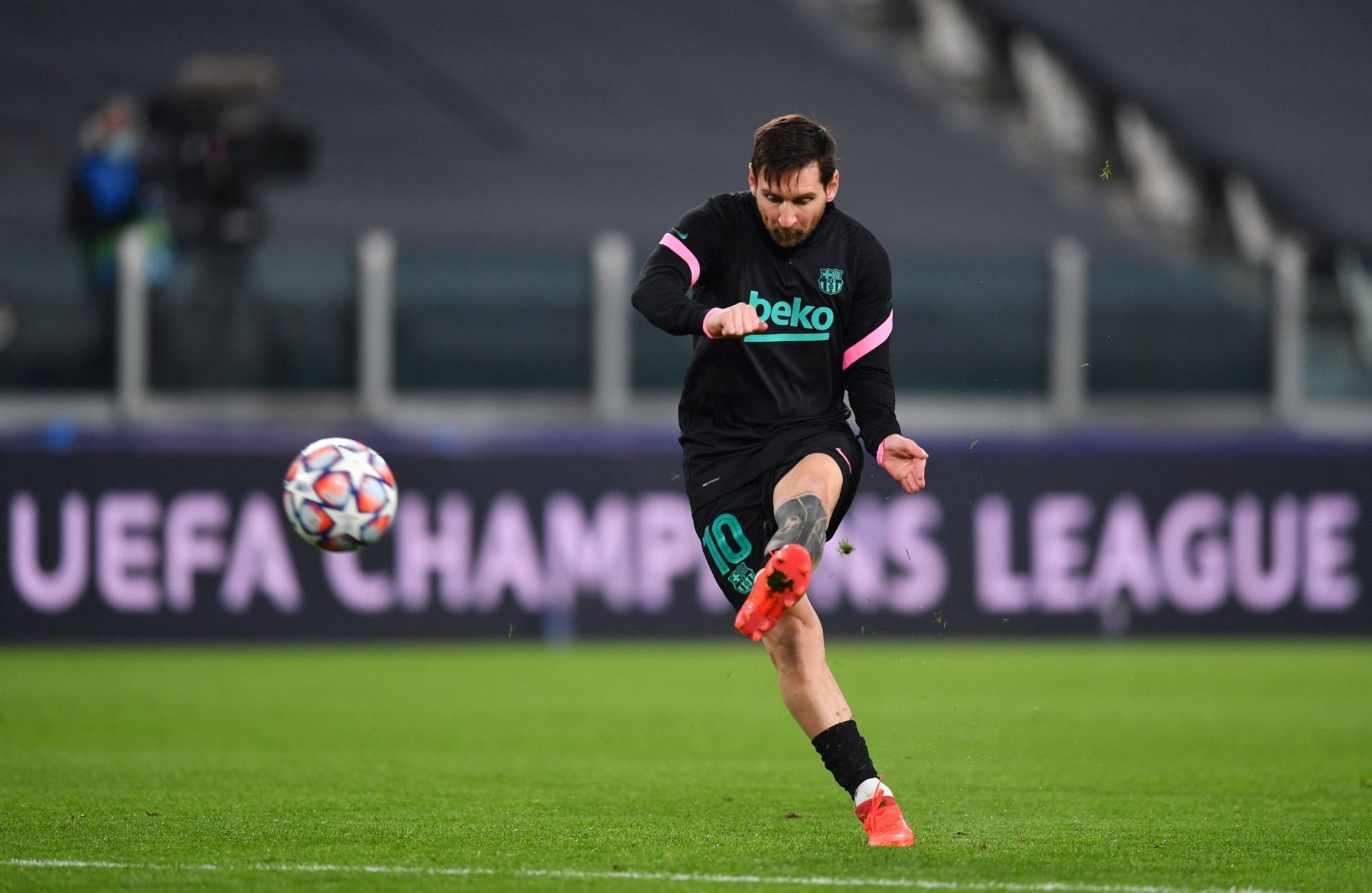 赛事期间将 赛事期间将