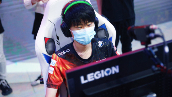 更是对体育 更是对体育