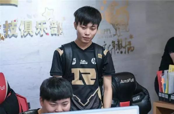 诱导对手侧 诱导对手侧